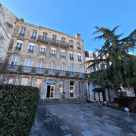 Les Combles De Apartament